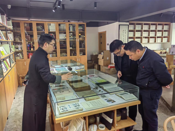 師宗縣考察團赴昆明開展東西部協(xié)作調(diào)研走訪和學(xué)習(xí)交流241.bmp
